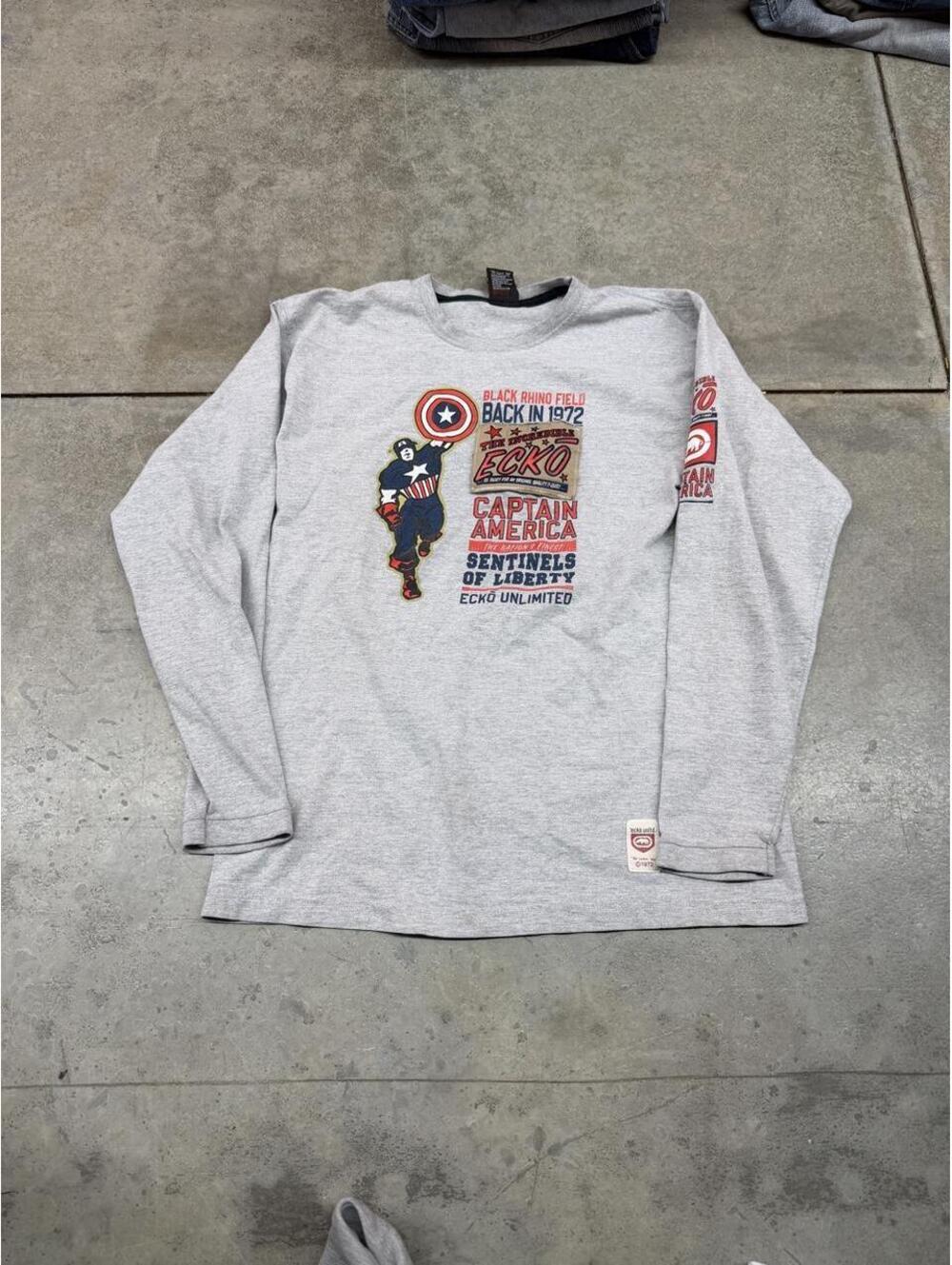 vintage ecko unltd captain america grey marvel shirt size medium